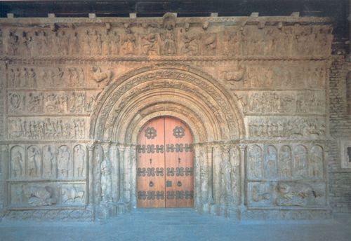 Portada del Monasterio de Santa Maria de Ripoll
