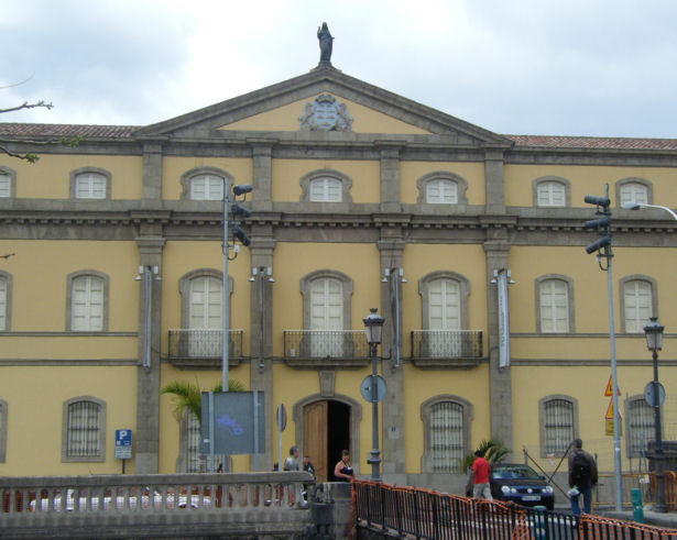 Museo de la Naturaleza y el Hombre en Tenerife Museo de la Naturaleza y el Hombre en Tenerife
