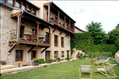 hospederia-de-santo-domingo-pedraza-segovia