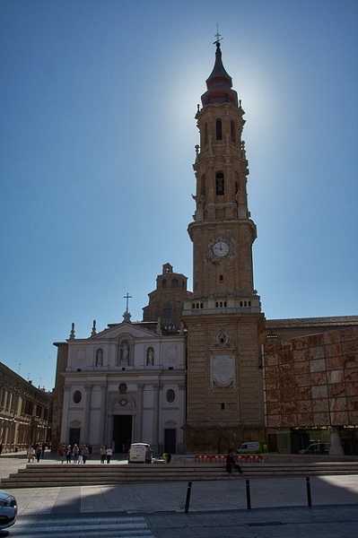 Torre de la Catedral de Zaragoza Torre de la Catedral de Zaragoza