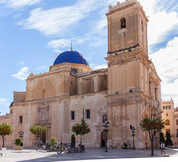 Basílica de Santa María de Elche