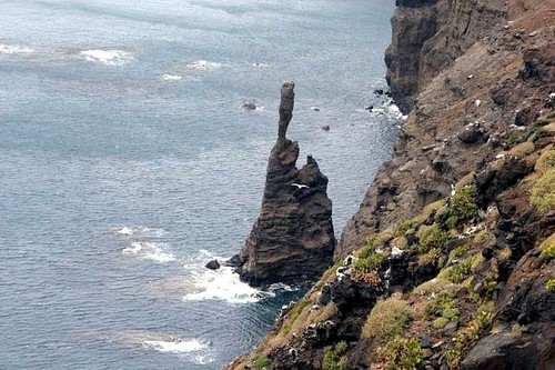 Roque Partido o Dedo de Dios en Gran Canaria