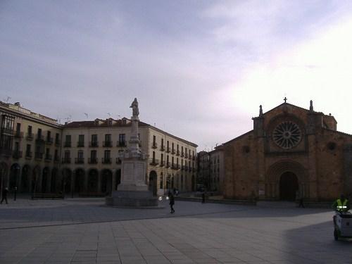 Plaza de Santa Teresa en Avila Plaza de Santa Teresa en Avila