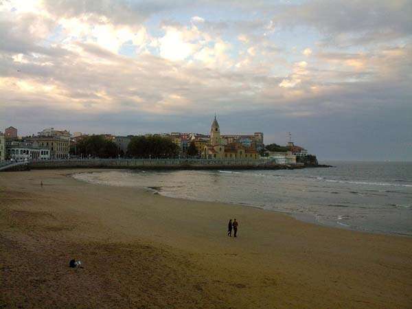 Gijón - playa de San Lorenzo