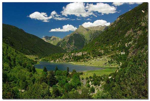 Camino al Parque Nacional Aiguestortes