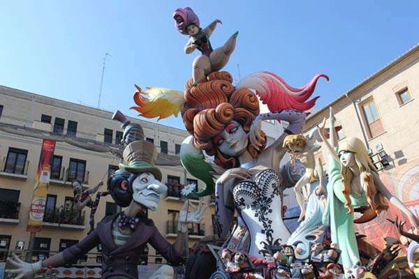 Falla plaza del Pilar Gandía