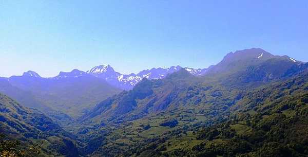 Valle del Huerna - macizo de Ubiñas