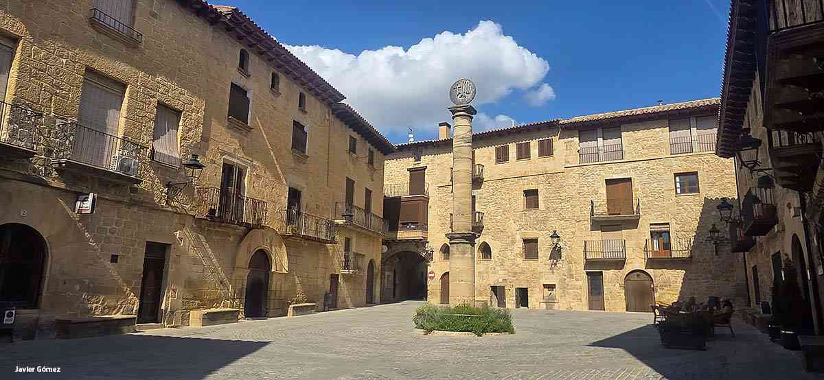 Cretas - plaza Mayor