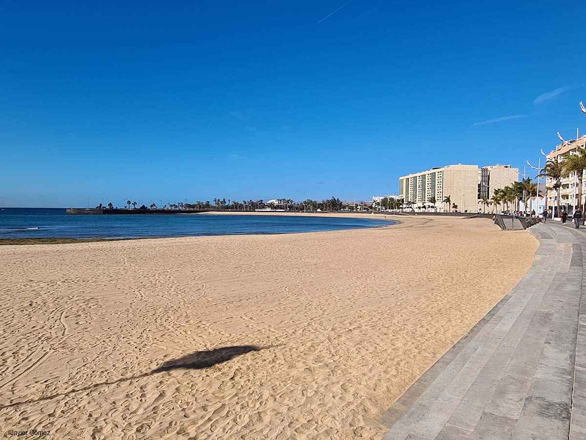 playas de lanzarote con bandera azul